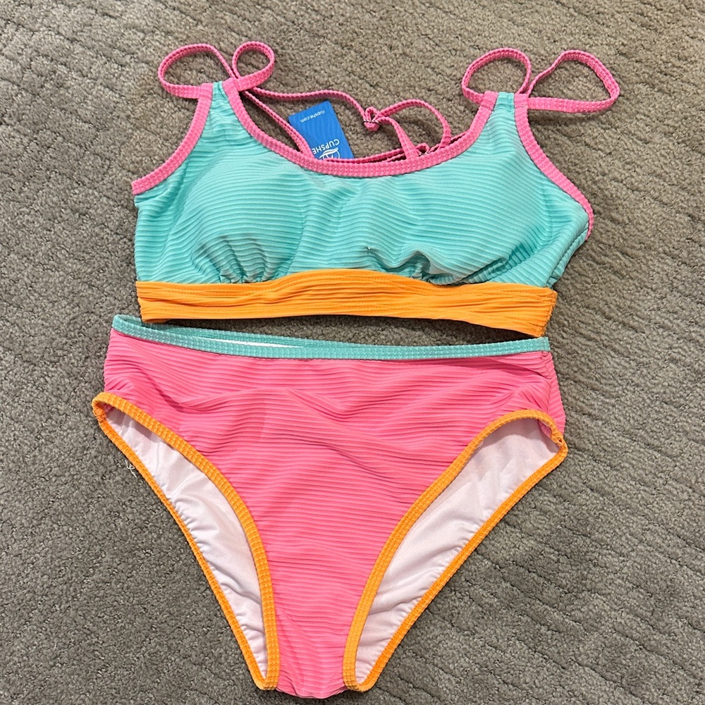 Cupshe Bikini in Pink, Orange, and Blue